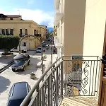 Casa La Plaza * バレストラーテ