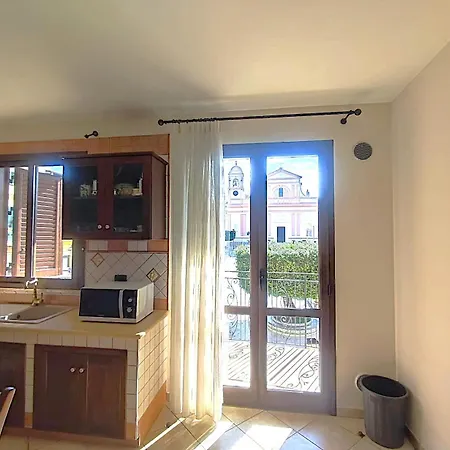Casa La Plaza Balestrate